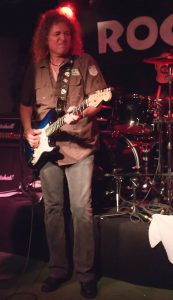 Dave Meniketti - Sång/Gitarr (originalmedlem, frontman)