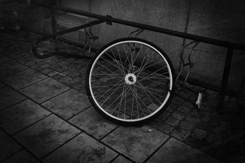 Låsa cykeln, undrar vilken del som var värd mest