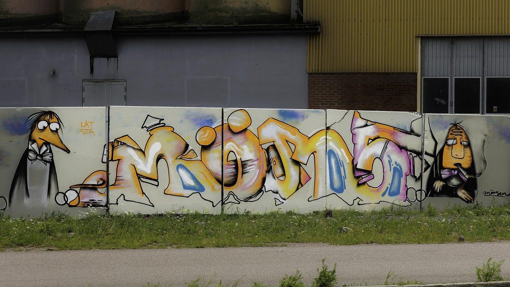 V as