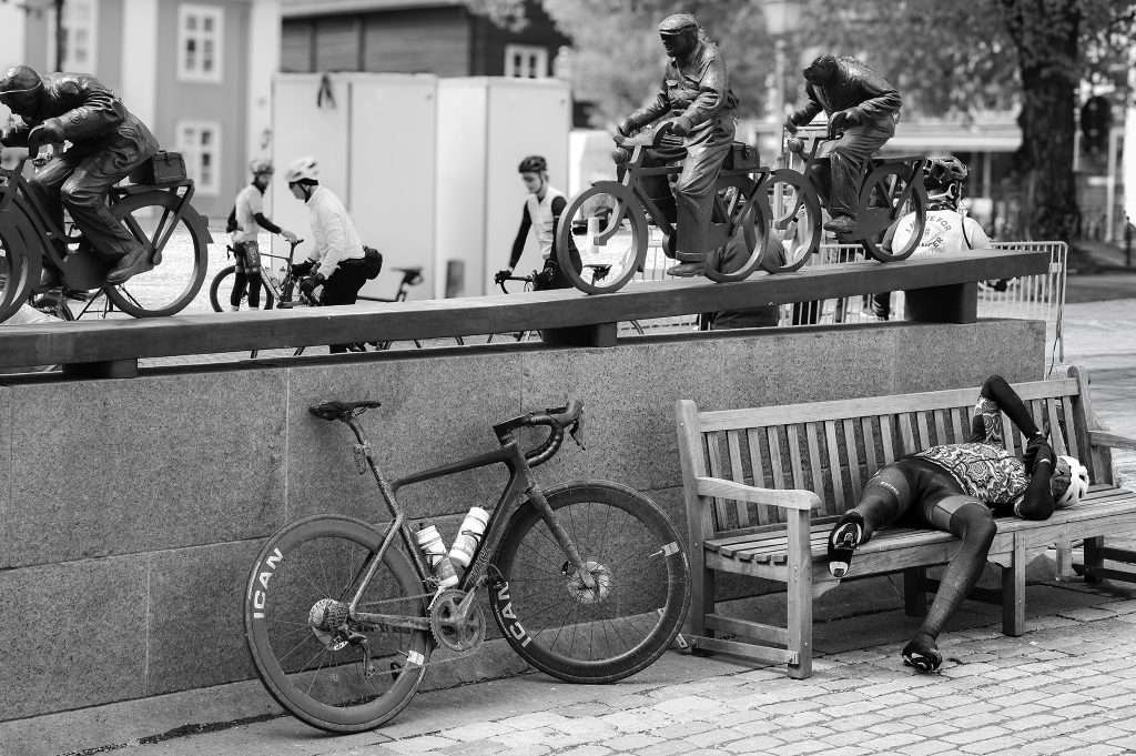 Fotografering på en torsdag vid Västeråscykeln